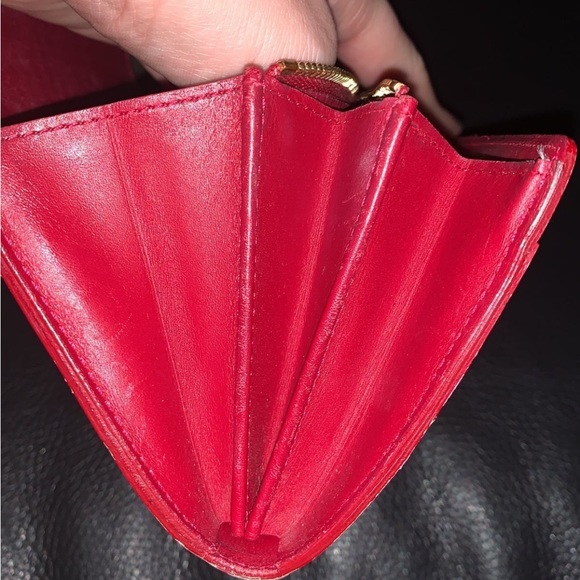 LV Vernis Wallet - Picture 9 of 13